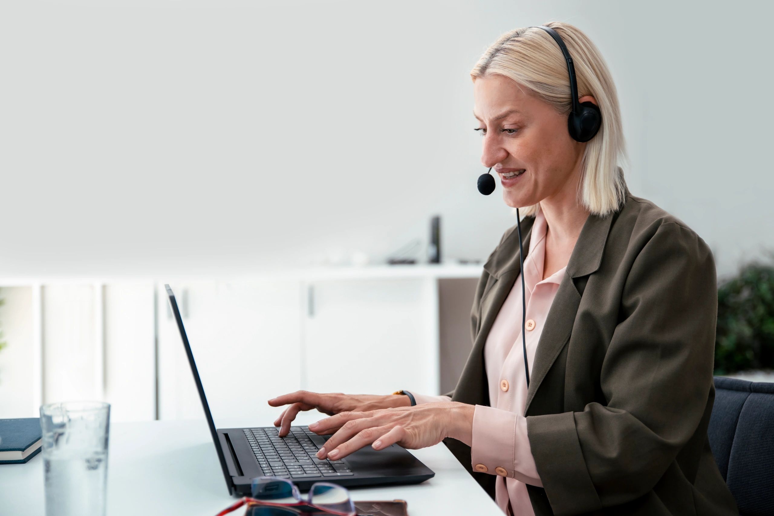 professional customer support digital education